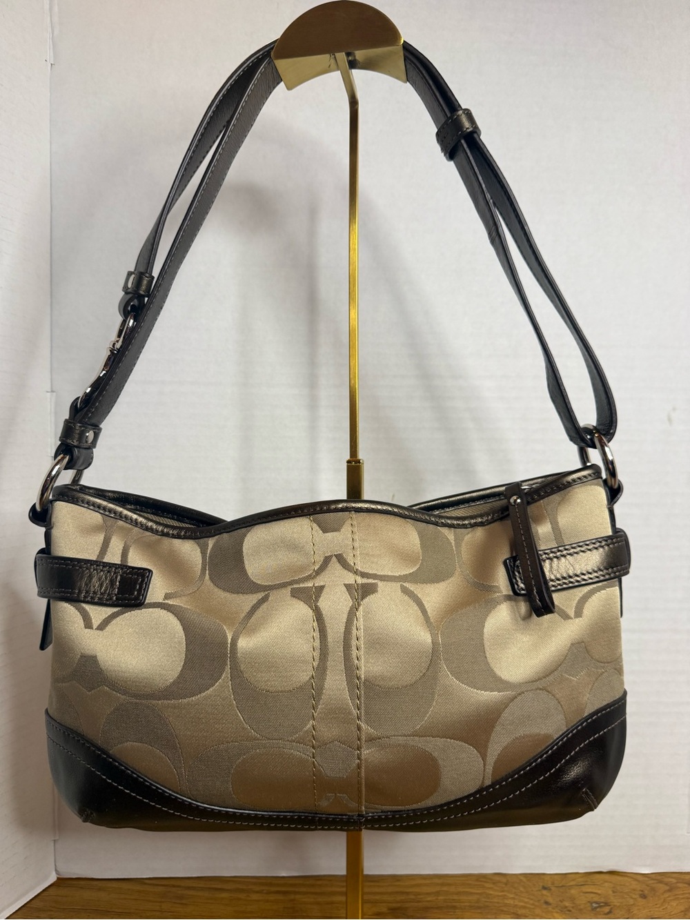 Coach F19724 Signature Jacquard Shoulder Bag Champagne Bronze Chain Charm EUC - Picture 8 of 16